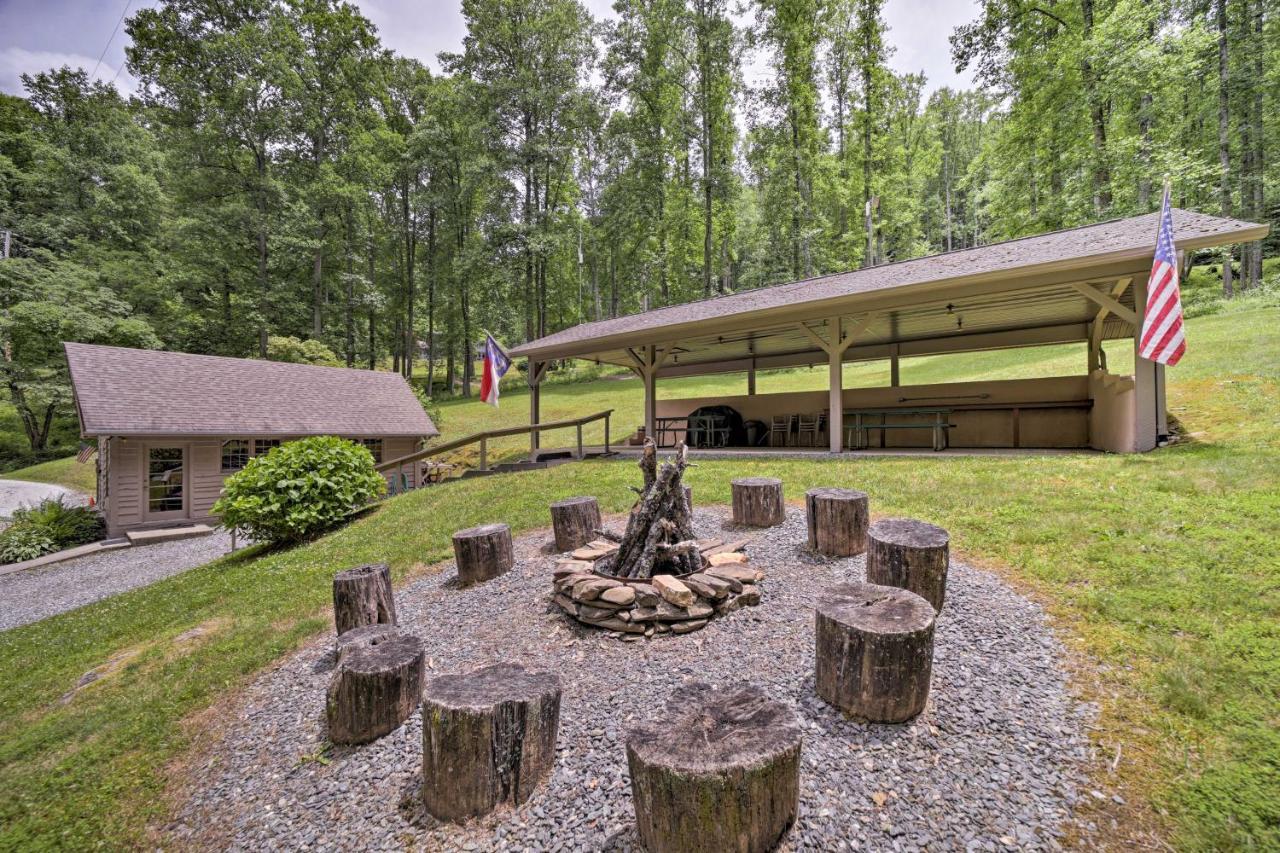 Bryson City Home With Private Fire Pit And Creek! 外观 照片
