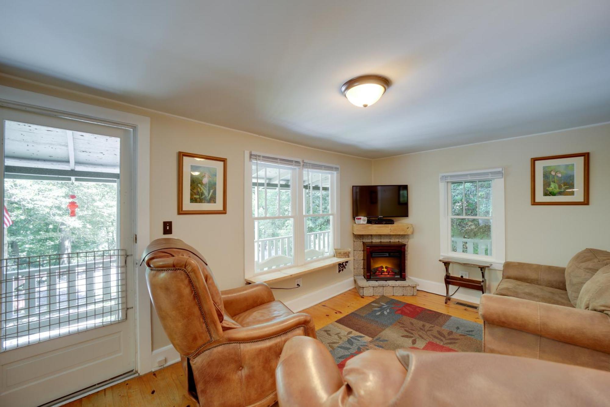 Bryson City Home With Private Fire Pit And Creek! 外观 照片